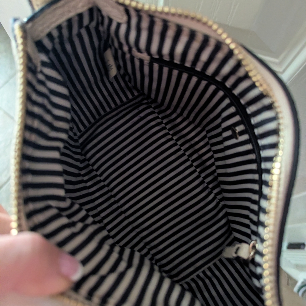 Kate Spade Cream Crossbody Bag - Picture 5 of 5